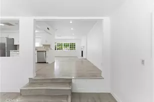 8443 Remmet, Canoga Park, CA 91304 - Photo 14