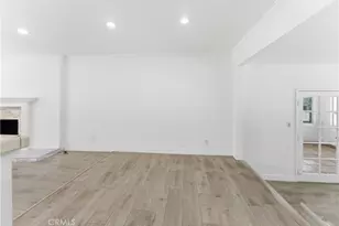 8443 Remmet, Canoga Park, CA 91304 - Photo 16
