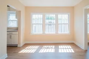 1805 W 35th St, Los Angeles, CA 90018 - Photo 8