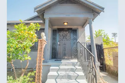 1805 W 35th Street, Los Angeles, CA 90018 - Photo 2