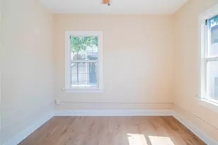 1805 W 35th St, Los Angeles, CA 90018 - Photo 14