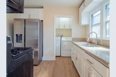 1805 W 35th Street, Los Angeles, CA 90018 - Photo 10
