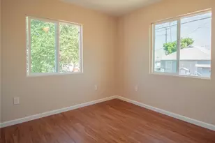 1805 W 35th St, Los Angeles, CA 90018 - Photo 26