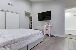 1881 Alpha Rd, Glendale, CA 91208 - Photo 18