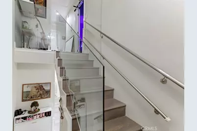 1881 Alpha Rd #17, Glendale, CA 91208 - Photo 12