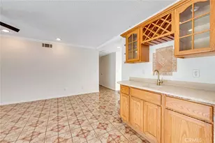 9257 La Shell Dr, Tujunga, CA 91042 - Photo 12