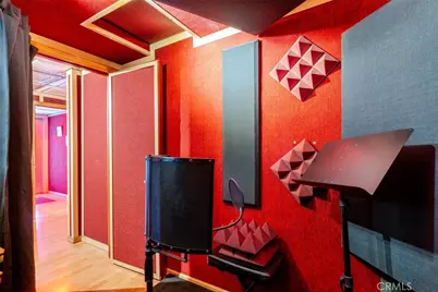1521 W Glenoaks Boulevard #A, Glendale, CA 91201 - Photo 14
