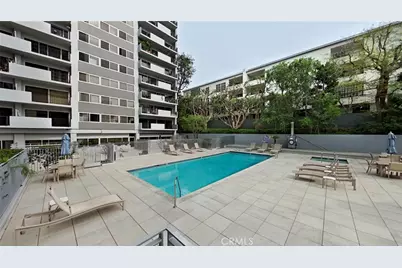 10450 Wilshire Boulevard #2A, Los Angeles, CA 90024 - Photo 24