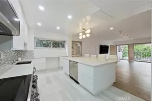 10450 Wilshire Blvd, Los Angeles, CA 90024 - Photo 12