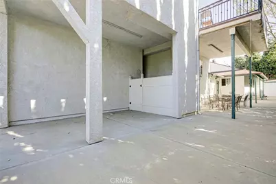 6648 Gaviota Avenue, Lake Balboa, CA 91406 - Photo 6