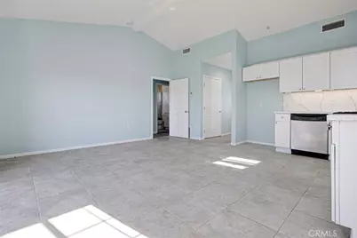 6648 Gaviota Avenue, Lake Balboa, CA 91406 - Photo 34