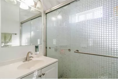 7230 Case Avenue, Los Angeles, CA 91352 - Photo 22