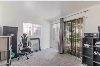 7230 Case Avenue, Los Angeles, CA 91352 - Photo 18