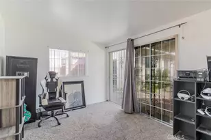 7230 Case Ave, Los Angeles, CA 91352 - Photo 18