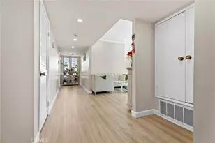 427 E Orange Grove Ave, Burbank, CA 91501 - Photo 22