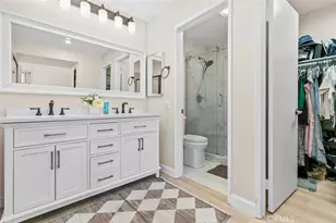 427 E Orange Grove Ave, Burbank, CA 91501 - Photo 20