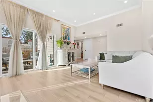 427 E Orange Grove Ave, Burbank, CA 91501 - Photo 2