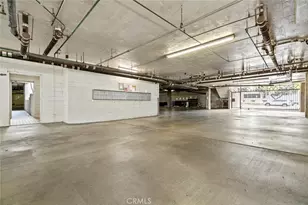 427 E Orange Grove Ave, Burbank, CA 91501 - Photo 36