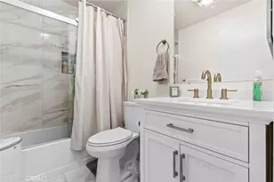 427 E Orange Grove Ave, Burbank, CA 91501 - Photo 28