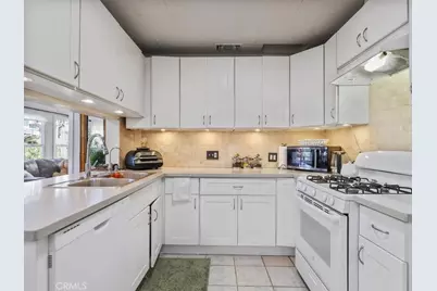 1148 Justin Avenue, Glendale, CA 91201 - Photo 16