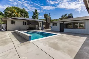 9711 Wheatland Ave, Shadow Hills, CA 91040 - Photo 32