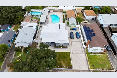 6911 Valmont Street, Tujunga, CA 91042 - Photo 52