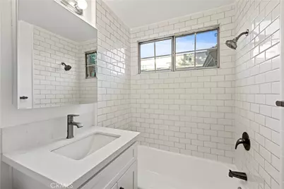 13573 Moorpark Street, Sherman Oaks, CA 91423 - Photo 22