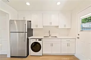 13573 Moorpark St, Sherman Oaks, CA 91423 - Photo 54