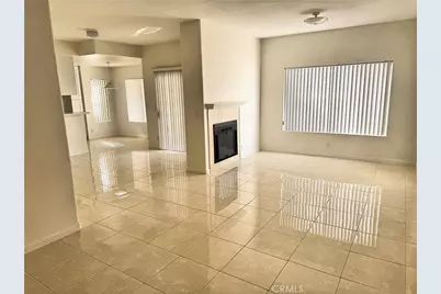 18319 Hart Street #3, Reseda, CA 91335 - Photo 2