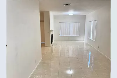 18319 Hart Street #3, Reseda, CA 91335 - Photo 4