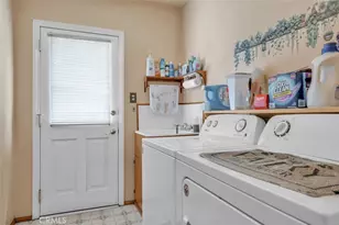 8522 Terhune, Los Angeles, CA 91352 - Photo 12