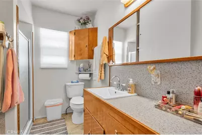 8522 Terhune, Los Angeles, CA 91352 - Photo 20