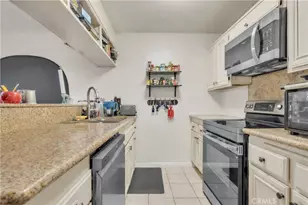 445 Ivy, Glendale, CA 91204 - Photo 4