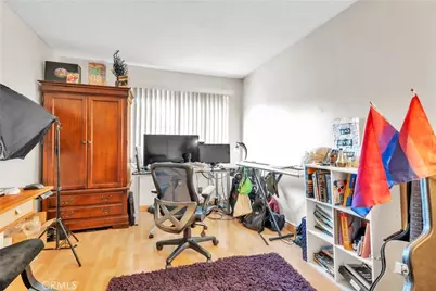 445 Ivy #204, Glendale, CA 91204 - Photo 14