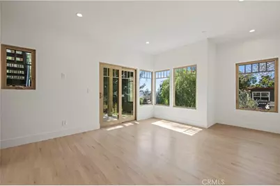 7628 Airlie, Tujunga, CA 91042 - Photo 32