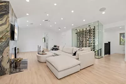 7628 Airlie, Tujunga, CA 91042 - Photo 12