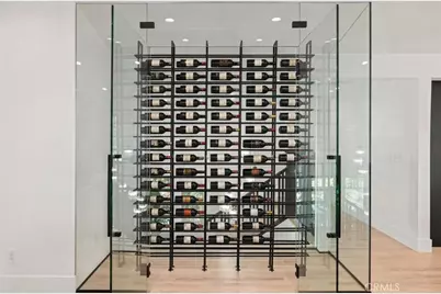 7628 Airlie, Tujunga, CA 91042 - Photo 6