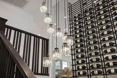 7628 Airlie, Tujunga, CA 91042 - Photo 4