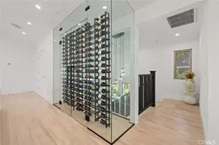 7628 Airlie, Tujunga, CA 91042 - Photo 6