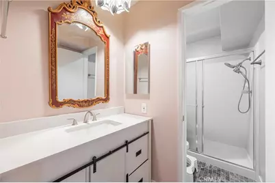 5400 Lindley Avenue #221, Encino, CA 91316 - Photo 10