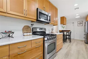 7042 Morse Ave, North Hollywood, CA 91605 - Photo 12