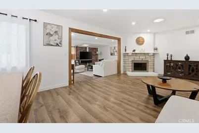 7042 Morse Avenue, North Hollywood, CA 91605 - Photo 8