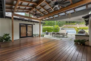 19943 Oxnard, Woodland Hills, CA 91367 - Photo 20