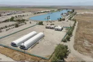 5051 Creekside Dr, Arvin, CA 93203 - Photo 1