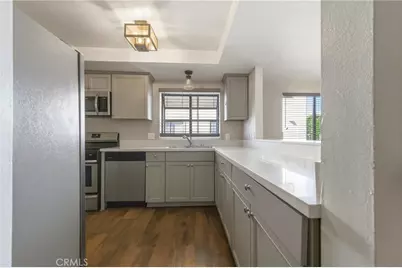 14715 Saticoy Street #14, Van Nuys, CA 91405 - Photo 14