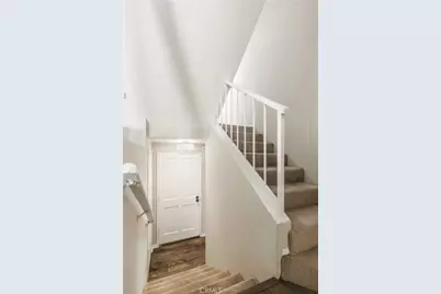 14715 Saticoy Street #14, Van Nuys, CA 91405 - Photo 40