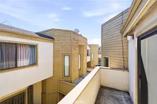 14715 Saticoy St, Van Nuys, CA 91405 - Photo 30