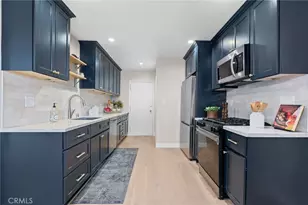 10707 Camarillo St, North Hollywood, CA 91602 - Photo 12