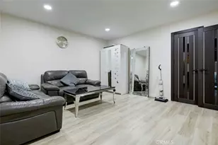 15556 Valerio, Van Nuys, CA 91406 - Photo 28