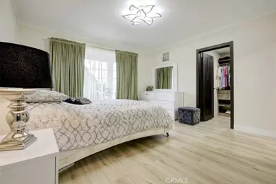 15556 Valerio, Van Nuys, CA 91406 - Photo 36